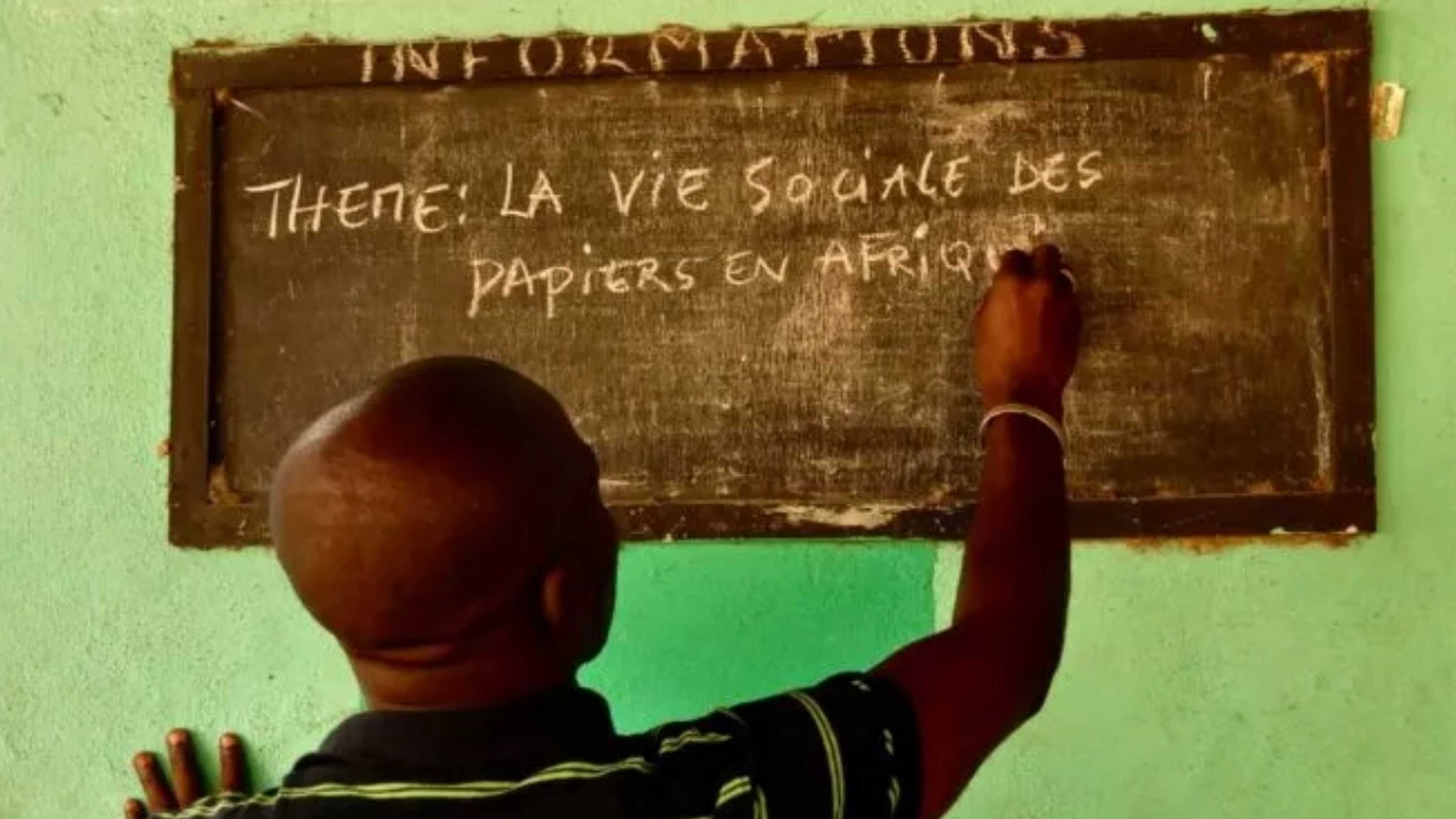 "La vie sociale et politique des papiers d’identification en Afrique", une exposition aux archives de Bordeaux métropole